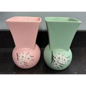Vintage McCoy Spring Wood Dogwood Vase Pair Pink Green Matte‎ Pottery USA